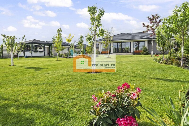 Codrii Vlasiei langa padure, vila P+Pod, 1500 mp teren, terasa 40 mp, complex securizat