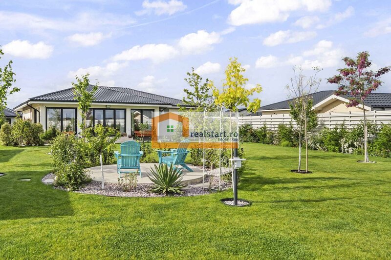 Codrii Vlasiei langa padure, vila P+Pod, 1500 mp teren, terasa 40 mp, complex securizat